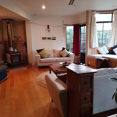 Birds Eyes Te Awanga Bed & Breakfast エクステリア 写真