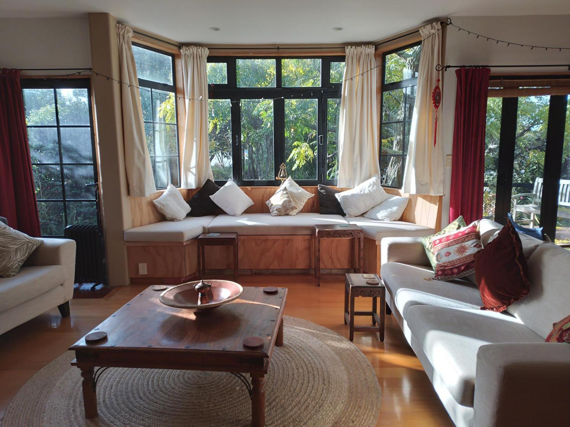 Birds Eyes Te Awanga Bed & Breakfast エクステリア 写真